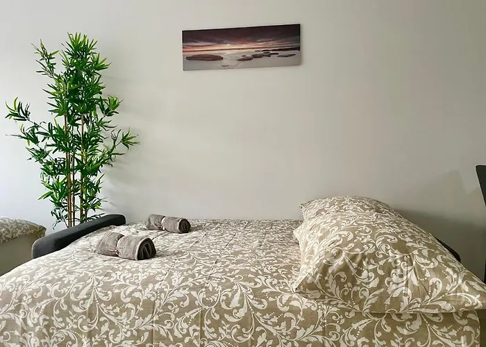 Апартаменти Garden - Free Parking - Modern *